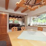 Margarethenstein With Private Sauna, Including Zell Am Summercard Apartmán *