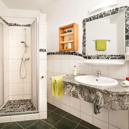 Apartment Margarethenstein With Private Sauna, Including Zell Am Summercard Kaprun