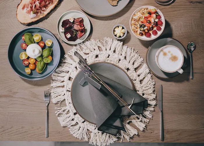 شقة ومطعم مارغاريتهينستاين شقة كابرون