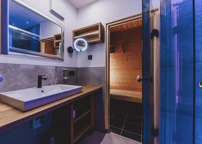 شقة ومطعم مارغاريتهينستاين